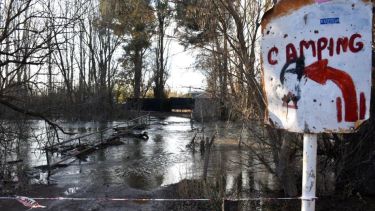 Aumenta el caudal del río Neuquén, tras el temporal. Foto Archivo: Matías Subat