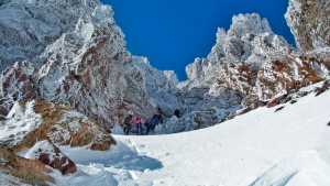 Cumbre en el cerro Corona del norte neuquino: la épica aventura de seis amigos en 20 fotos