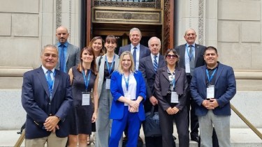 La foto de la comitiva que publicó la diputada Leticia Esteves en sus redes. Foto: gentileza.