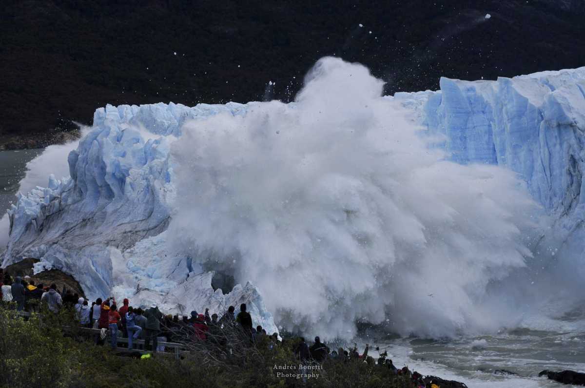 El Perito Moreno es uno de los tantos glaciares que forman el Parque Nacional Los Glaciares. Fotos: Andrés Bonetti.