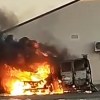 Imagen de Video: así se incendiaron dos ambulancias en el Hospital de Cipolletti