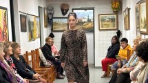 Imagen de Una pasarela para que desfile la historia: el Museo de Regina recordó cómo era la moda de los años ‘50