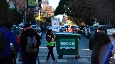 Autoconvocadas de Desarrollo Social levantaron el corte en Casa de Gobierno de Neuquen