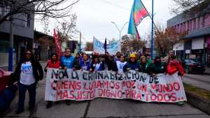 Levantaron el corte de Ruta 22: marcharon en Roca por el fin de la represión en Jujuy