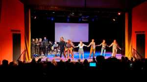 Revivilo: «El Rocazo» brilló en escena y la emoción invadió a quienes hicieron historia