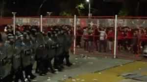 Incidentes en Independiente: el club salió a disculparse por la «represión policial injustificada»