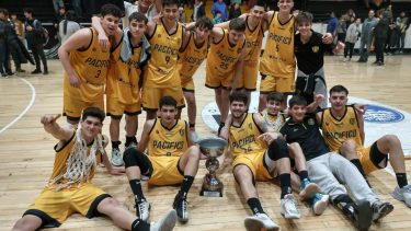 El Decano se coronó en casa y cerró una temporada perfecta.