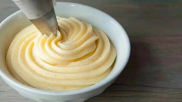 Paso a paso para hacer una rica crema pastelera en casa
