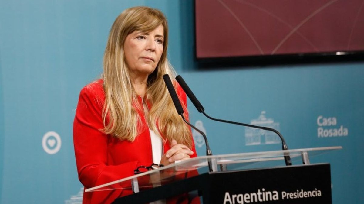 Gabriela Cerruti, portavoz presidencial, destacó la llegada de Massa al ministerio de Economía. 