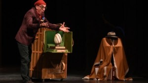 Mauricio Dayub regresa al Alto Valle con su aclamada obra «El equilibrista»: «Es teatro puro»