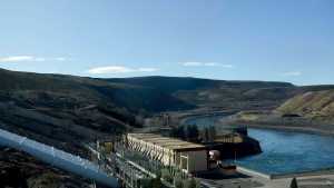 Las empresas que manejan las hidroeléctricas en Neuquén y Río Negro volvieron a recibir una prórroga del Gobierno