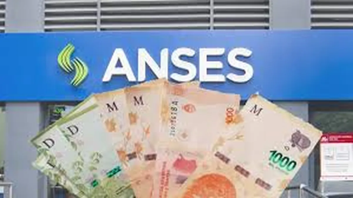 Los jubilados y pensionados de ANSES cobrarán un bono junto al aguinaldo en diciembre. Archivo.  