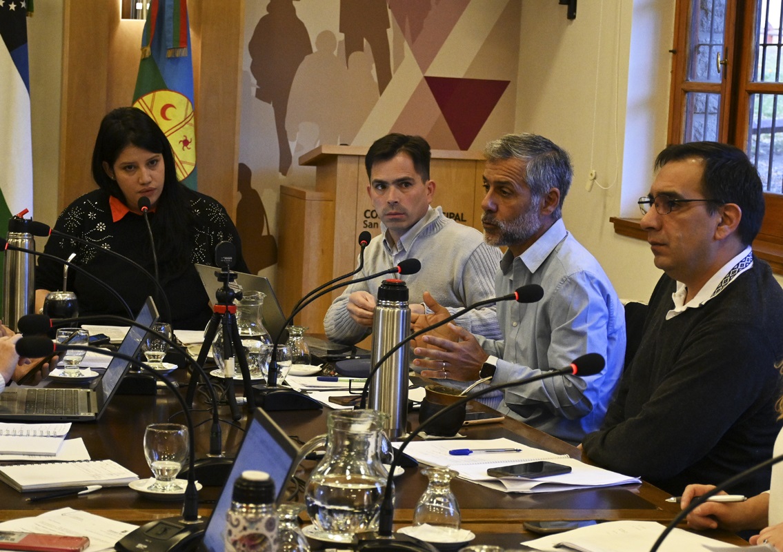 El concejal Pablo Chamatrópulos cuestionó con dureza a la gobernadora. Ambos son candidatos a intendente. Foto: archivo