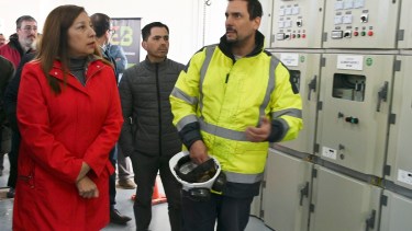 La gobernadora Arabela Carreras participó ayer de la inauguración de la Estación Transformadora del Este de Bariloche. Foto: Chino Leiva