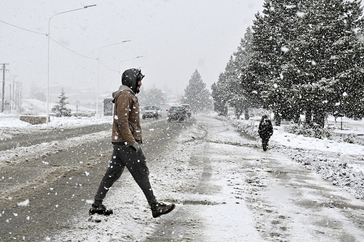 Se esperan que sigan las nevadas en Bariloche. Hay alerta el viernes.  Foto: Chino Leiva