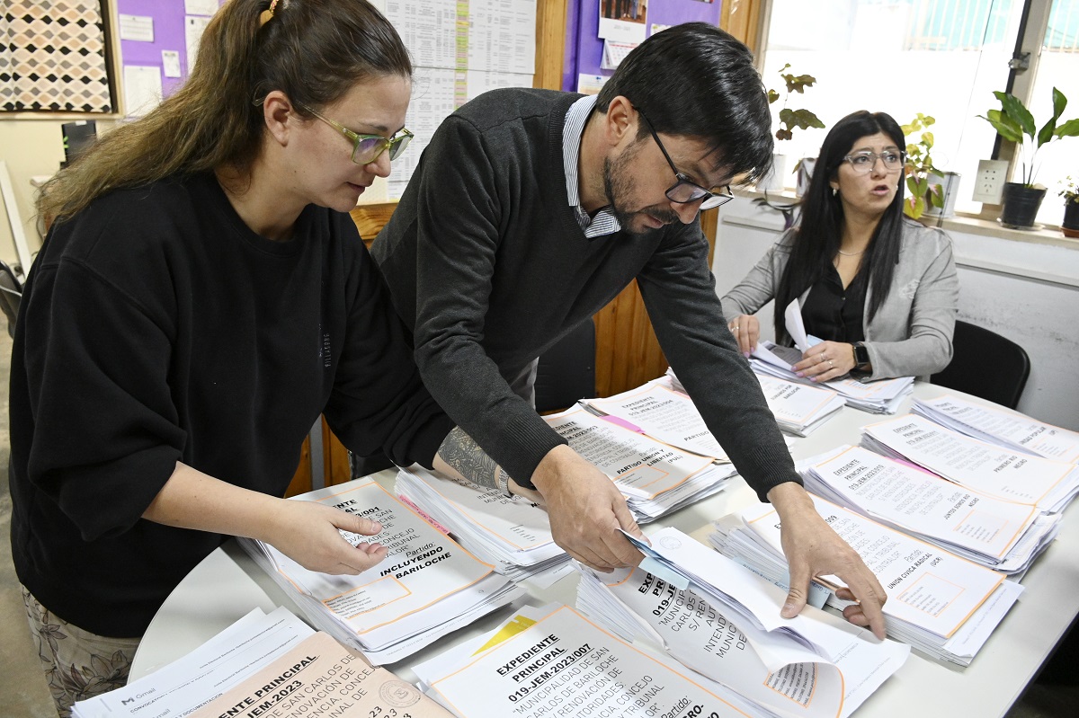 La Junta Electoral de Bariloche rechazó las impugnaciones que formularon tres partidos, pero todavía no está dicha la última palabra. (foto de archivo)