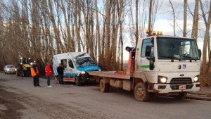 Video: Impactante vuelco de una ambulancia de Cipolletti en Ruta 65