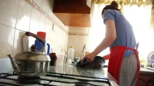 Empleadas domésticas: Cómo funciona el preaviso de despido y cómo debe pagarse