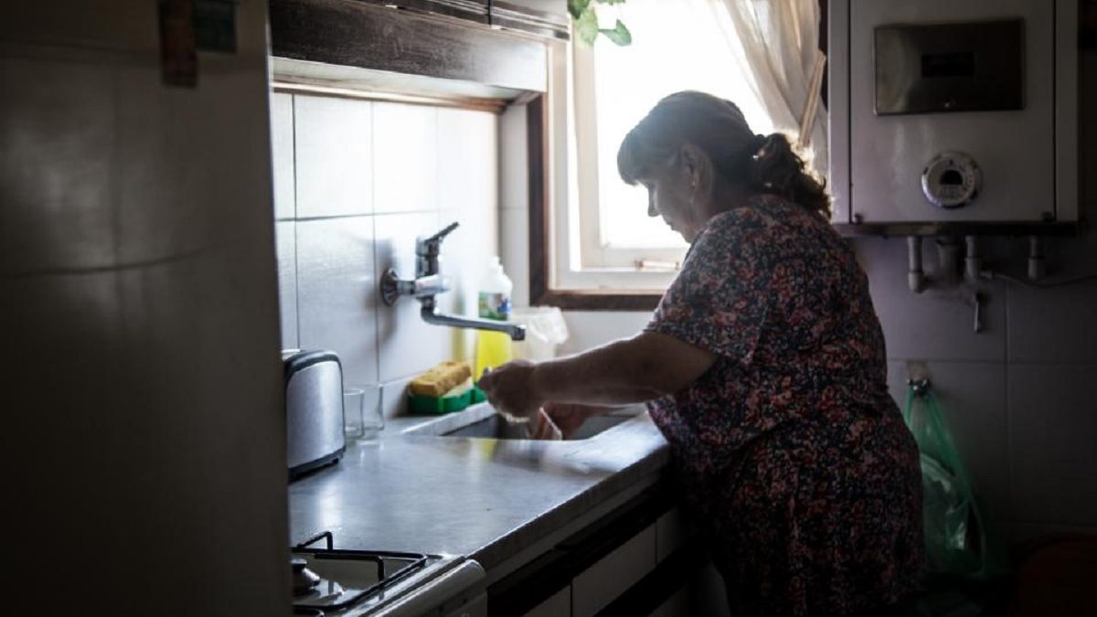 Las empleadas domésticas tendrán una mejora salarial durante agosto, que se estirará hasta octubre inclusive.-