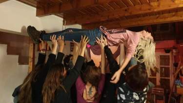 Imágenes de estos 10 años. Aquí, el  encuentro de artistas regionales Fuego en la torre. Año 2019. Fotos: Suyai Otaño.