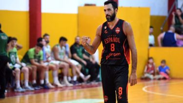 Mario Sepúlveda, El Señor de los Ascensos, listo para su última función. (Matías Subat)