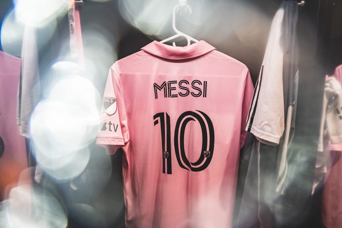 La camiseta de Messi ya está lista en el vestuario para un momento histórico.