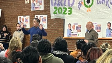 Figueroa tuvo una reunión con la militancia (Foto: gentileza)