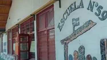 Los estudiantes de la Escuela 59 de Centenario dejaron de asistir a las aulas el 14 de abril. FOto: Gentileza.