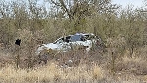 Murió el padre y el hijo está grave en Roca: eran de Añelo y sufrieron un vuelco en Catriel
