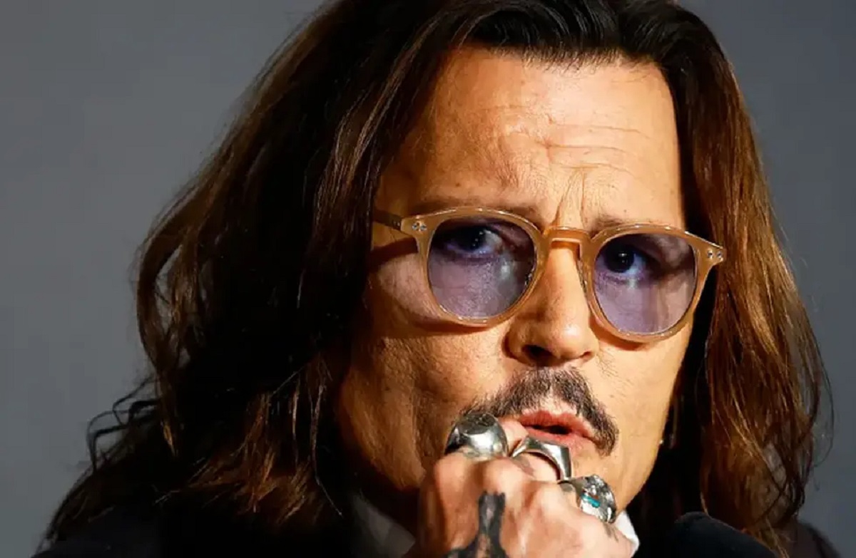 Johnny Depp fue hallado inconsciente en Budapest, días atrás.-