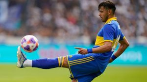 Óscar Romero rescindió su contrato con Boca y liberó un cupo de extranjero