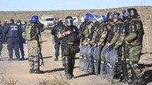 Imagen de La Policía de Río Negro compra equipamiento antidisturbios, antes de las pistolas Taser