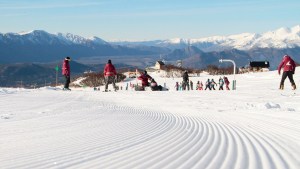 Video: récord de esquiadores y descuentos para patagónicos en cerro Perito Moreno en El Bolsón