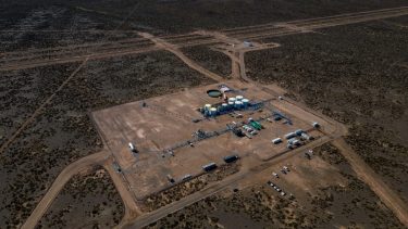 La operadora tiene como socio mayoritario al grupo suizo Mercuria y acaba de expandirse en Vaca Muerta. Foto Archivo.