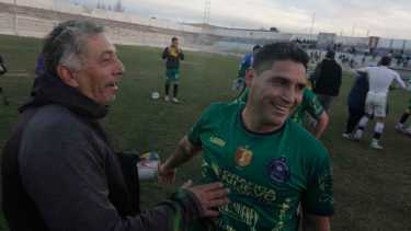 Henry Sáez y Hugo Silva se reencontraron en Maronese. (Foto: Oscar Livera)