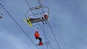 Chile: 80 esquiadores atrapados dos horas en una aerosilla con temperaturas bajo cero