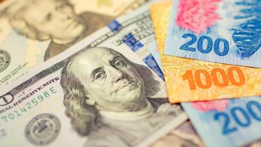 Disyuntiva: ni el salto devaluatorio ni el atraso cambiario son gratis.