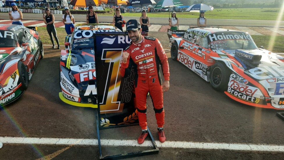 Urcera cerró una vuelta soñada en Posadas y se quedó con la pole del TC.