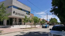 Imagen de Le formularon cargos a un hombre por atropellar y matar a un peatón en Plaza Huincul