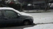 Imagen de La nieve ya llegó a algunas localidades: ¿Alcanzará al Alto Valle de Neuquén y Río Negro?