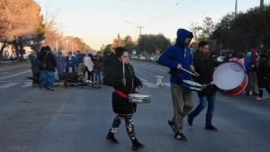 Levantaron el corte de Ruta 22 en Neuquén, frente a Desarrollo Social: «El reclamo sigue»