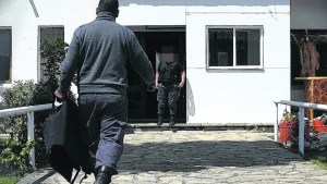 Tras la denuncia de torturas a internos, allanaron el Penal 3 de Bariloche