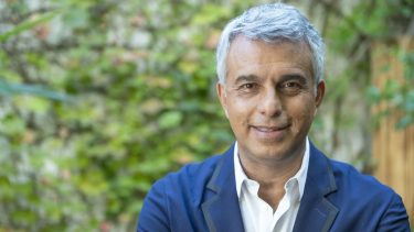 Mario Massaccesi contó que una infidelidad lo hizo dejar de creer en el amor. 