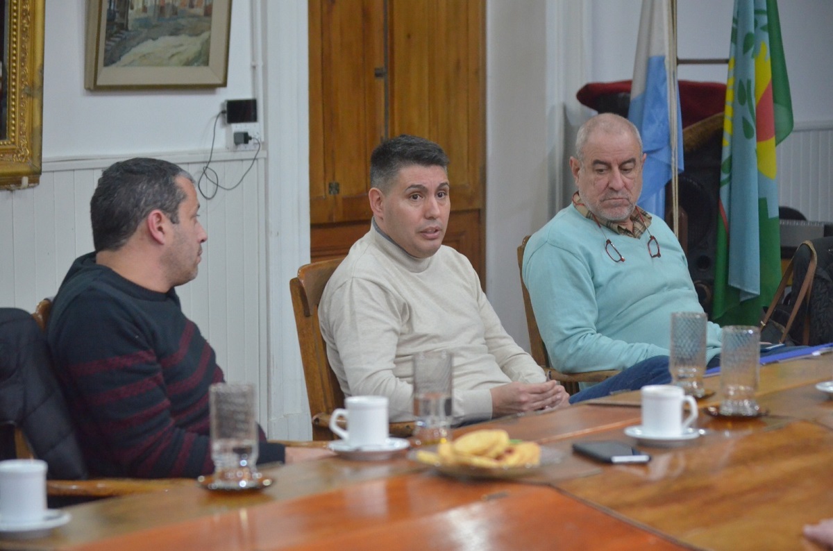 Reyes se reunió con los concejales del Partido de Patagones. Foto: gentileza.