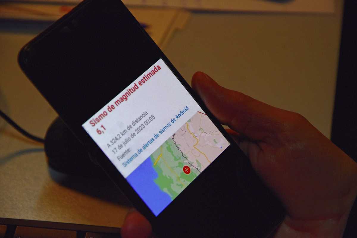 El sismo en Neuquén no generó daños materiales pero la alerta en los celulares sumó confusión. 