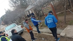 Investigan la muerte de un hombre en el norte de Neuquén: «Estaba tendido en la calle»