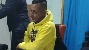 El árbitro Cristian Paniagua habló del golpe que recibió por parte de William Tapon. Foto: NA