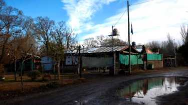 Crecida de los ríos en Cipolletti: hay evacuados que ya llevan tres semanas en los refugios