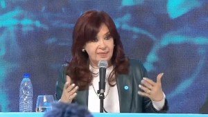 Cristina Kirchner reaparecerá el próximo sábado, tras la reapertura de dos causas en su contra 
