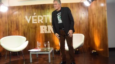 Ubaldo Matildo Fillol, leyenda del fútbol argentino, estuvo en el estreno del ciclo Vértices. (Foto/Andrés Maripe) 